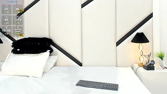Snapshot of XimenaCosta chatting on April 25, 2:14 pm XimenaCosta online show from April 25, 2:14 pm
