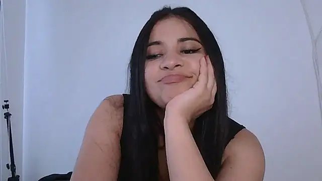 Snapshot of ValerieLove_ chatting on January 13, 9:42 pm ValerieLove online show from January 13, 9:42 pm