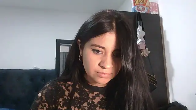 Snapshot of ValerieLove_ chatting on January 15, 7:17 pm ValerieLove online show from January 15, 7:17 pm