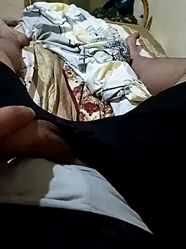 Snapshot of anis3g4 chatting on September 19, 12:39 pm anis3g4 online show from September 19, 12:39 pm