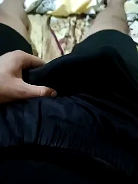 Snapshot of anis3g4 chatting on September 21, 2:40 pm anis3g4 online show from September 21, 2:40 pm