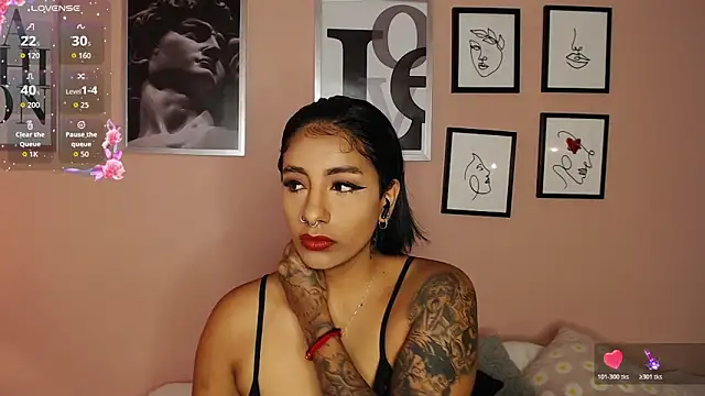 Snapshot of biancaleblanc chatting on November 22, 12:37 pm biancaleblanc online show from November 22, 12:37 pm