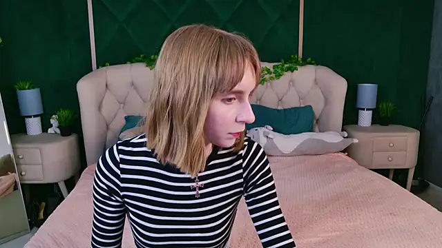 Beverly Gomes online show from November 17, 3:40 pm