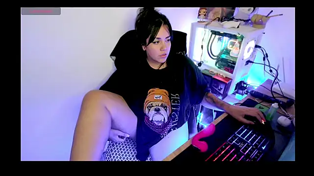 PinkDenial online show from February 22, 5:40 am