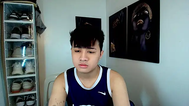 Snapshot of KentAivan chatting on September 30, 4:56 pm KentAivan online show from September 30, 4:56 pm