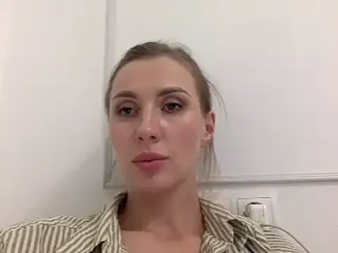 Alveryn online show from November 3, 7:37 pm