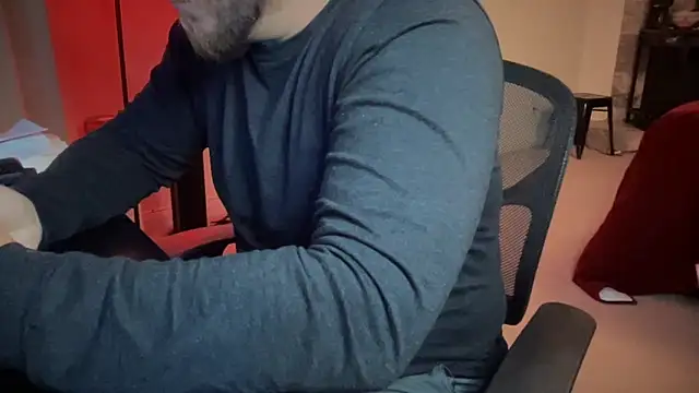 Snapshot of nagolraven chatting on September 23, 6:27 am nagolraven online show from September 23, 6:27 am