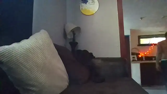 Snapshot of kingtaydo chatting on October 21, 12:50 pm kingtaydo online show from October 21, 12:50 pm