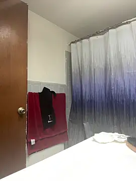 Snapshot of kingtaydo chatting on February 28, 7:09 am kingtaydo online show from February 28, 7:09 am