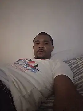 Snapshot of kingtaydo chatting on July 2, 1:16 am kingtaydo online show from July 2, 1:16 am
