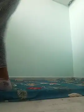 Snapshot of Your-vipasha chatting on November 18, 10:09 am Your-vipasha online show from November 18, 10:09 am