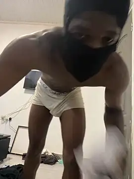 Snapshot of Blindbandit25 chatting on December 4, 9:12 pm Blindbandit25 online show from December 4, 9:12 pm