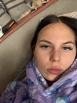 ksenia123 online show from October 3, 6:32 am