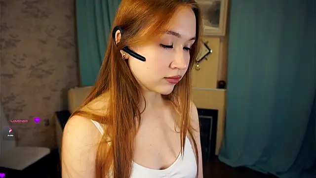 ShariTietge online show from October 16, 7:37 pm