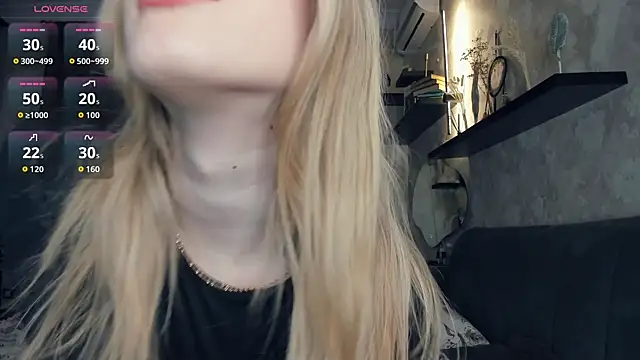 Snapshot of FrancisBivona chatting on November 28, 7:33 am FrancisBivona online show from November 28, 7:33 am