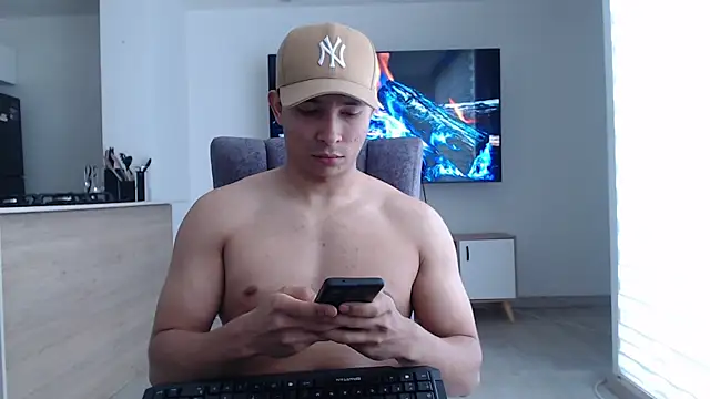 Snapshot of Auron_Demon01 chatting on October 2, 3:30 pm Auron Demon01 online show from October 2, 3:30 pm