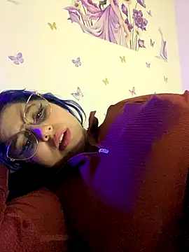 honeyviviss online show from September 11, 1:06 am