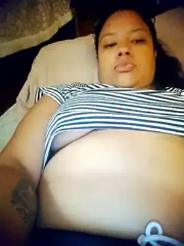 Snapshot of EAAM1@xh chatting on February 26, 1:21 pm EAAM1xh online show from February 26, 1:21 pm