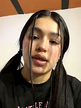 Snapshot of AvaScott_ chatting on November 20, 5:12 pm AvaScott online show from November 20, 5:12 pm