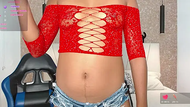 Snapshot of Chloe_Brown3 chatting on September 22, 6:32 pm Chloe Brown3 online show from September 22, 6:32 pm