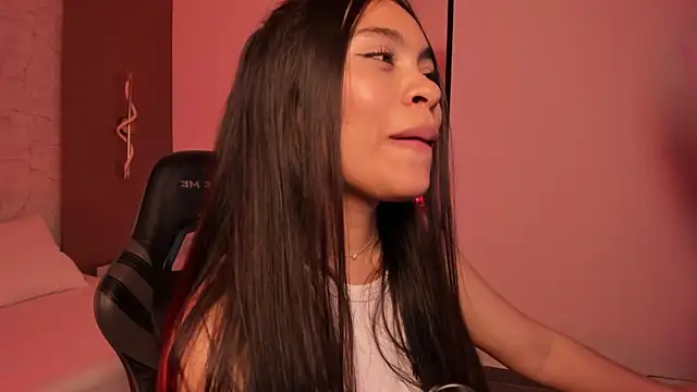 allie bruce online show from April 9, 6:30 am