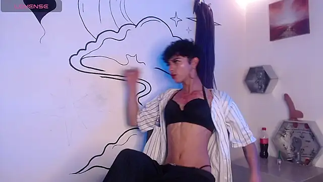 Snapshot of Trinity_Knox chatting on November 7, 4:07 pm Trinity Knox online show from November 7, 4:07 pm