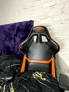 QUEEN NOBUHLE 777 online show from September 13, 8:25 am