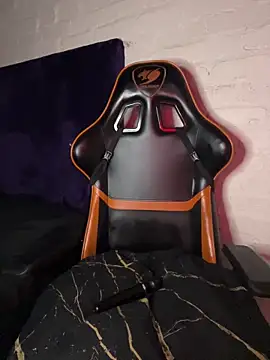 QUEEN NOBUHLE 777 online show from March 13, 12:06 am