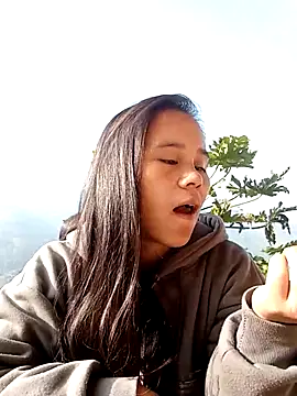 Suni2345 online show from December 2, 1:55 am