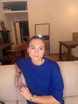 SophiiaStarr online show from September 15, 6:52 pm