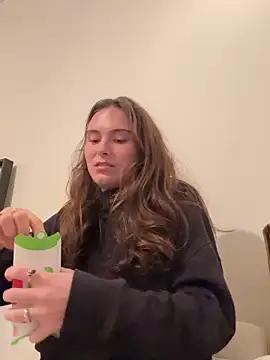 SophiiaStarr online show from October 19, 4:29 pm