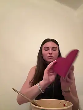 SophiiaStarr online show from April 8, 7:47 pm