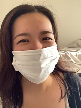 NATSUMI00 online show from October 23, 5:40 am