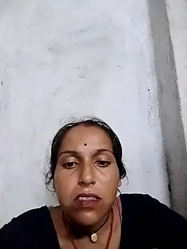 Snapshot of Sonam_shinde chatting on September 16, 4:19 pm Sonam shinde online show from September 16, 4:19 pm