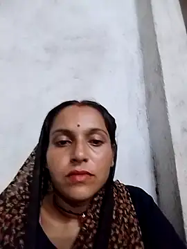 Snapshot of Sonam_shinde chatting on September 18, 5:04 pm Sonam shinde online show from September 18, 5:04 pm