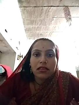 Snapshot of Sonam_shinde chatting on October 9, 6:17 pm Sonam shinde online show from October 9, 6:17 pm