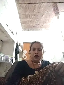 Snapshot of Sonam_shinde chatting on October 14, 9:26 pm Sonam shinde online show from October 14, 9:26 pm