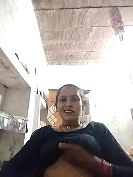 Snapshot of Sonam_shinde chatting on October 16, 6:20 pm Sonam shinde online show from October 16, 6:20 pm