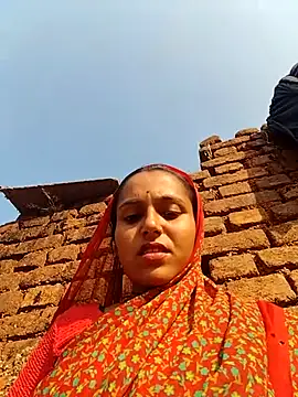 Snapshot of Sonam_shinde chatting on November 14, 9:19 am Sonam shinde online show from November 14, 9:19 am