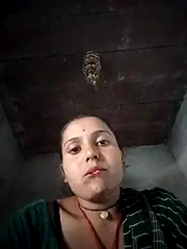 Snapshot of Sonam_shinde chatting on November 27, 9:33 am Sonam shinde online show from November 27, 9:33 am