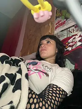 XBODTRIIPX online show from February 16, 1:02 am