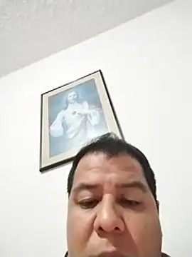 latinblack16 online show from February 10, 3:32 am