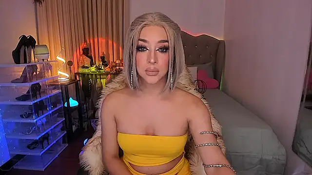 Dream Goddess online show from March 13, 12:01 pm