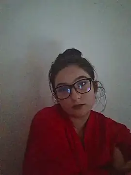 scarlettsofii19 online show from November 3, 1:45 pm