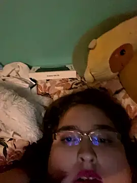 yxngboobs online show from January 10, 6:26 am