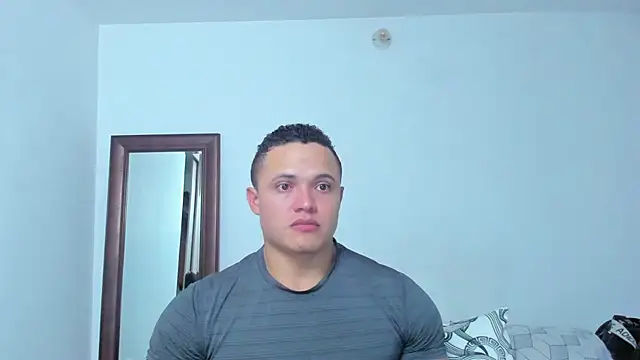 KingLevi01 online show from March 11, 1:22 am