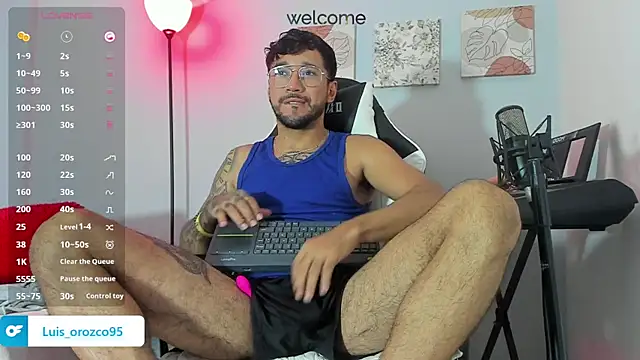 Snapshot of dereck_karter chatting on January 5, 1:35 am dereck karter online show from January 5, 1:35 am