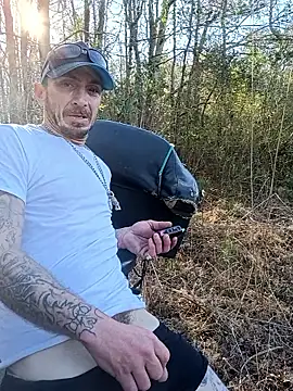 Mrluckstick online show from March 9, 9:41 pm