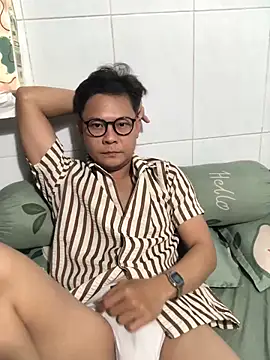 Snapshot of datnguyenvn chatting on February 3, 11:54 pm datnguyenvn online show from February 3, 11:54 pm