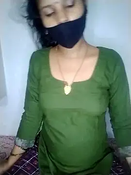 Komal-Rajput online show from October 31, 6:20 pm